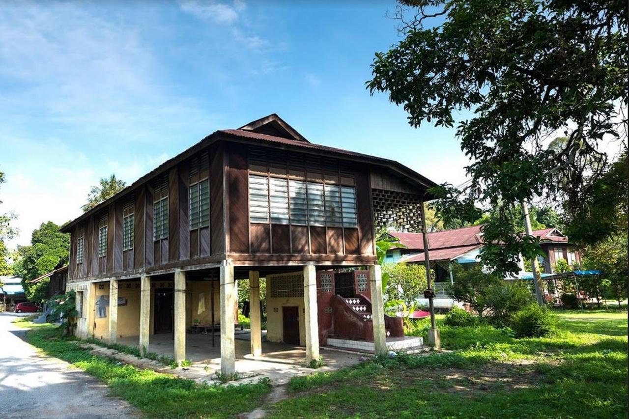 Lanai Casuarina Cempaka Sari Hotel Parit Zewnętrze zdjęcie