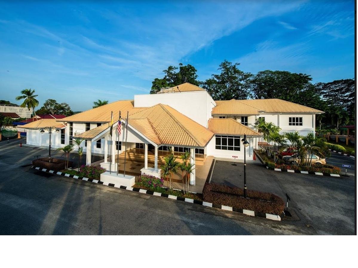Lanai Casuarina Cempaka Sari Hotel Parit Zewnętrze zdjęcie